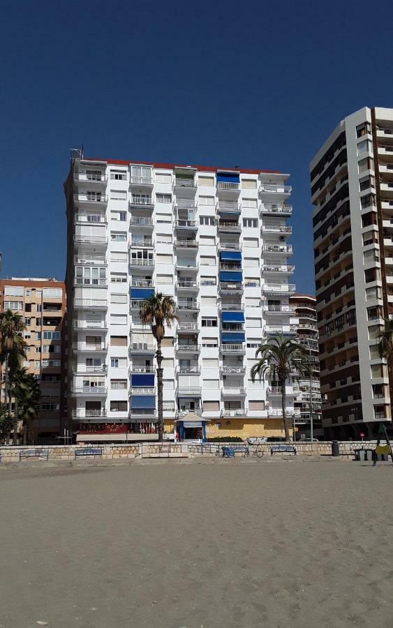 La Casita Malagueta Apartment Malaga Exterior photo